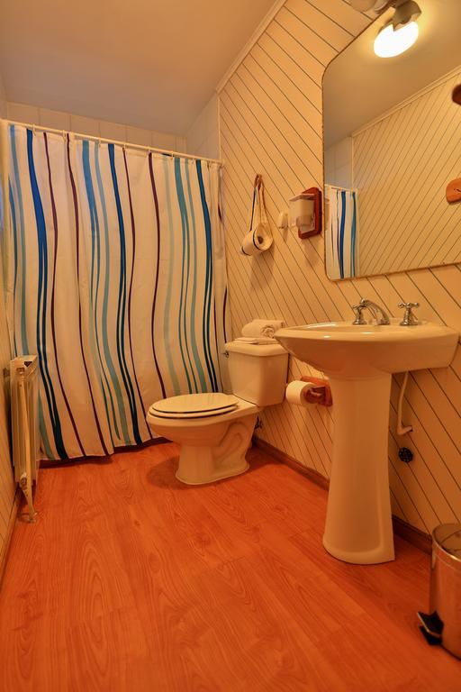 Hotel Y Cabanas Patagonia Green Puerto Aysen Room photo
