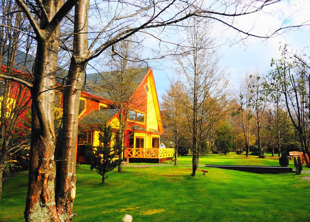 Hotel Y Cabanas Patagonia Green Puerto Aysen Exterior photo